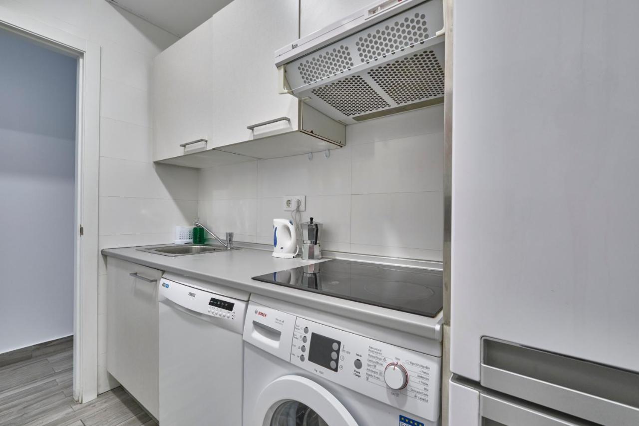 Nunez De Arce Habitaciones Madrid Exteriér fotografie